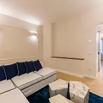 Blue Santa Croce By Mmega * فلورنس